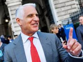 auch morgan stanley kauft aktien: unicredit rechnet bei commerzbank-Übernahme mit jobabbau